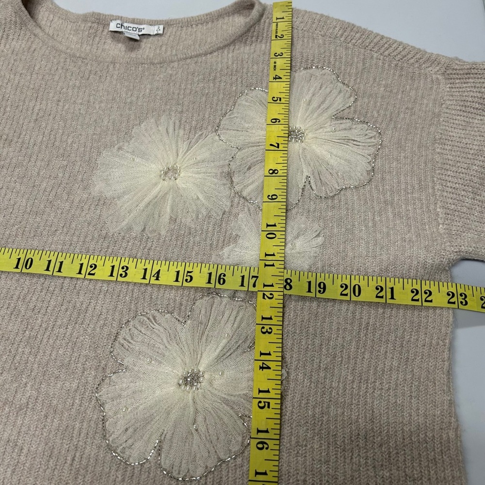 Chicos‎ 3D Floral Sweater Size 2 L Pullover Beaded Lightweight Neutral Fairy Tan - Picture 6 of 9